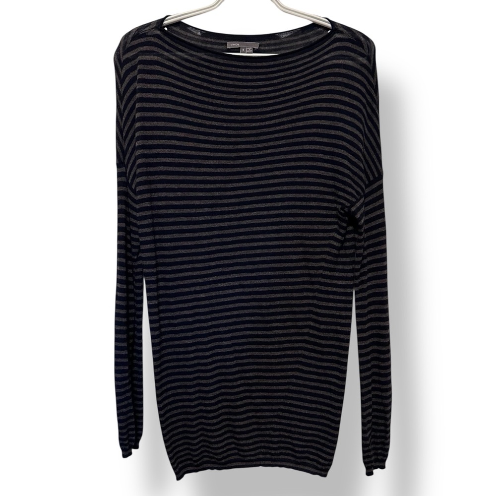 VINCE Women’s Navy Blue & Gray Striped Lightweight And Soft Wool Blend Boatneck